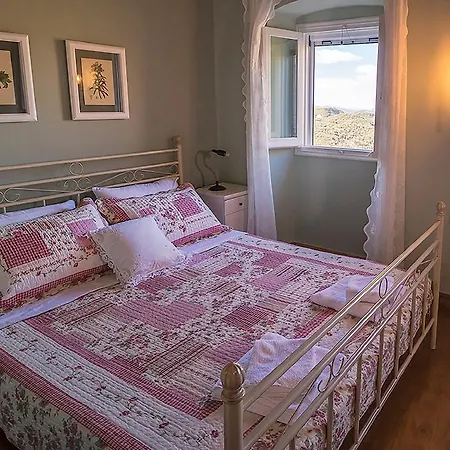 Castelli Acharavi (Corfu)